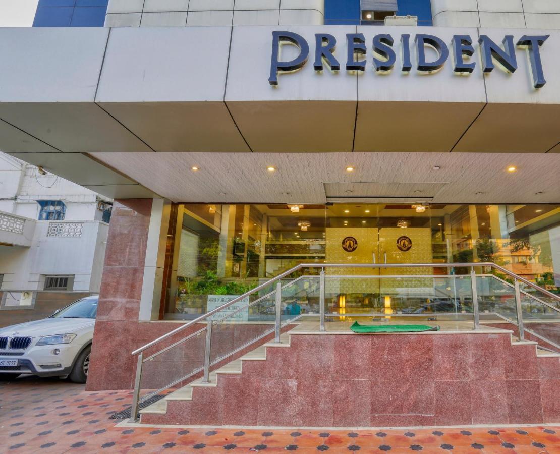 Hotel President Indore Exterior photo